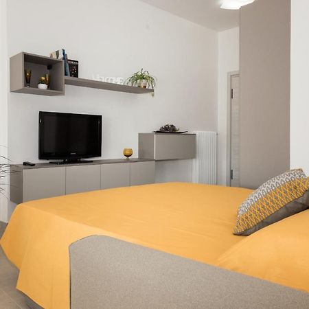 Civico40 Luminoso Appartamento Con Balconi E Garage Privato Verona Kültér fotó