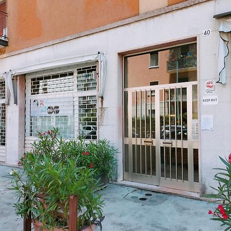 Civico40 Luminoso Appartamento Con Balconi E Garage Privato Verona Kültér fotó